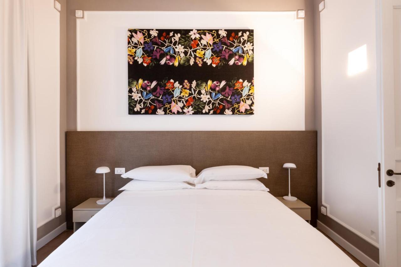 Riflessi Acireale Palace Suites Eksteriør billede