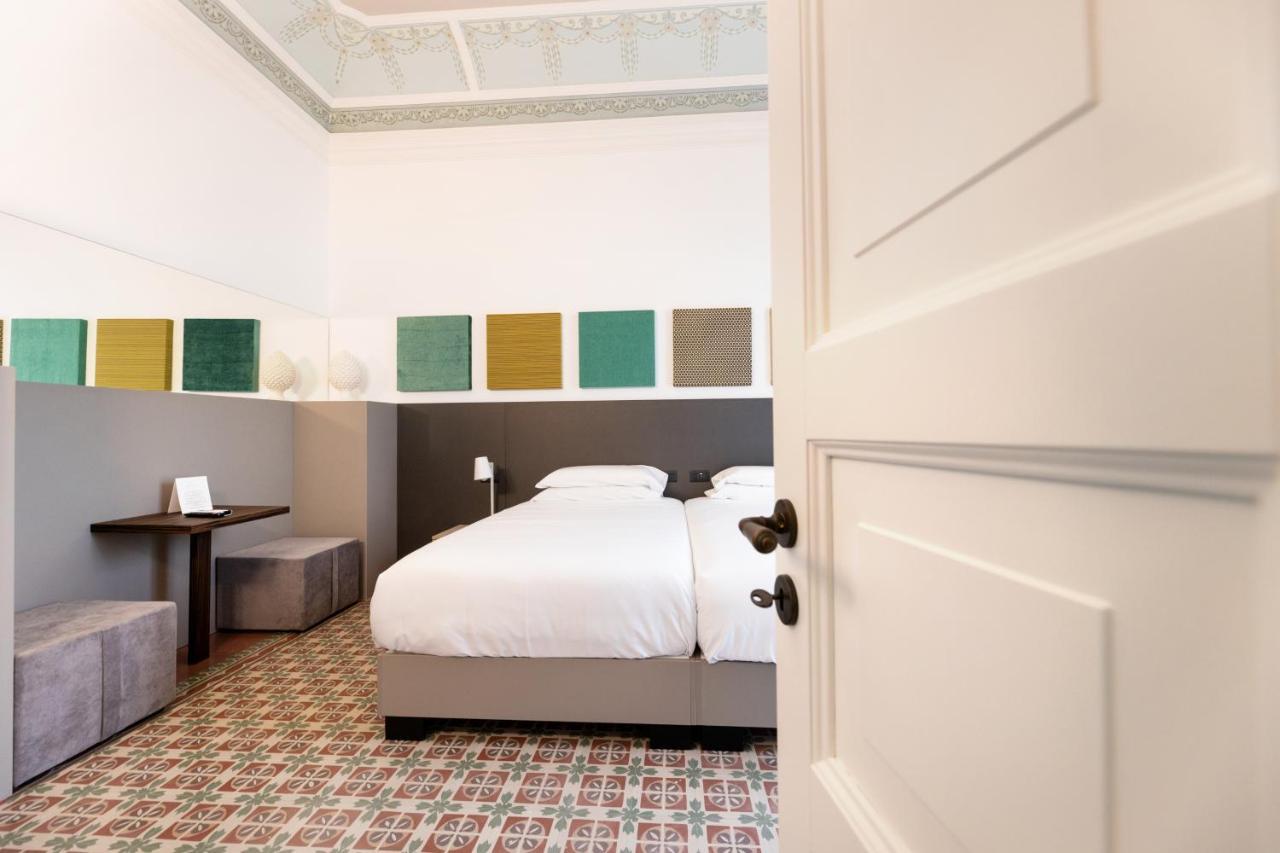 Riflessi Acireale Palace Suites Eksteriør billede